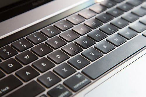 New Reconfigurable Keyboard Possible from Apple